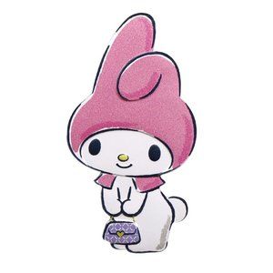 Meet your Posher Elle Norris